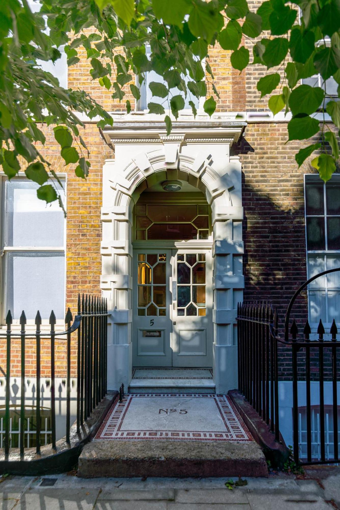 ロンドン5 Doughty Streetアパートメント エクステリア 写真